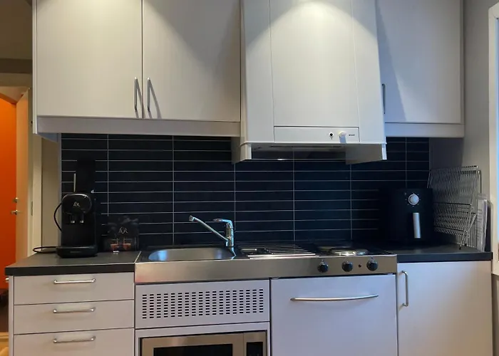 Harbor Hideaway - Apt1